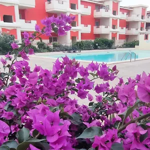 Sal Service Red Moradias With Pool Apartamento