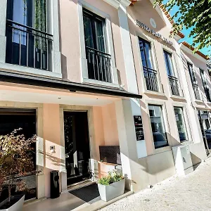 sintra-bliss-house.hotels-lisbon-portugal.com/